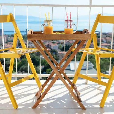 Apartman Sunset Violin *