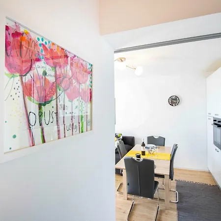 Apartman Sunset Violin *