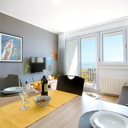Apartment Sunset Violin *
